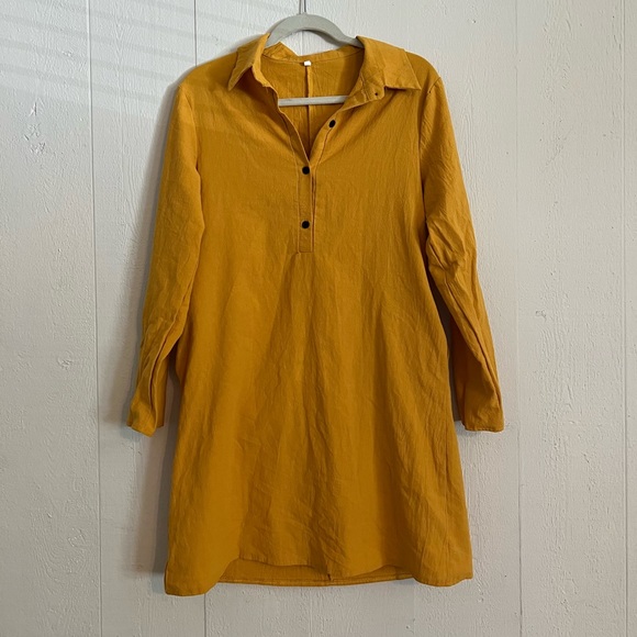 Mustard yellow day dress - Picture 1 of 4